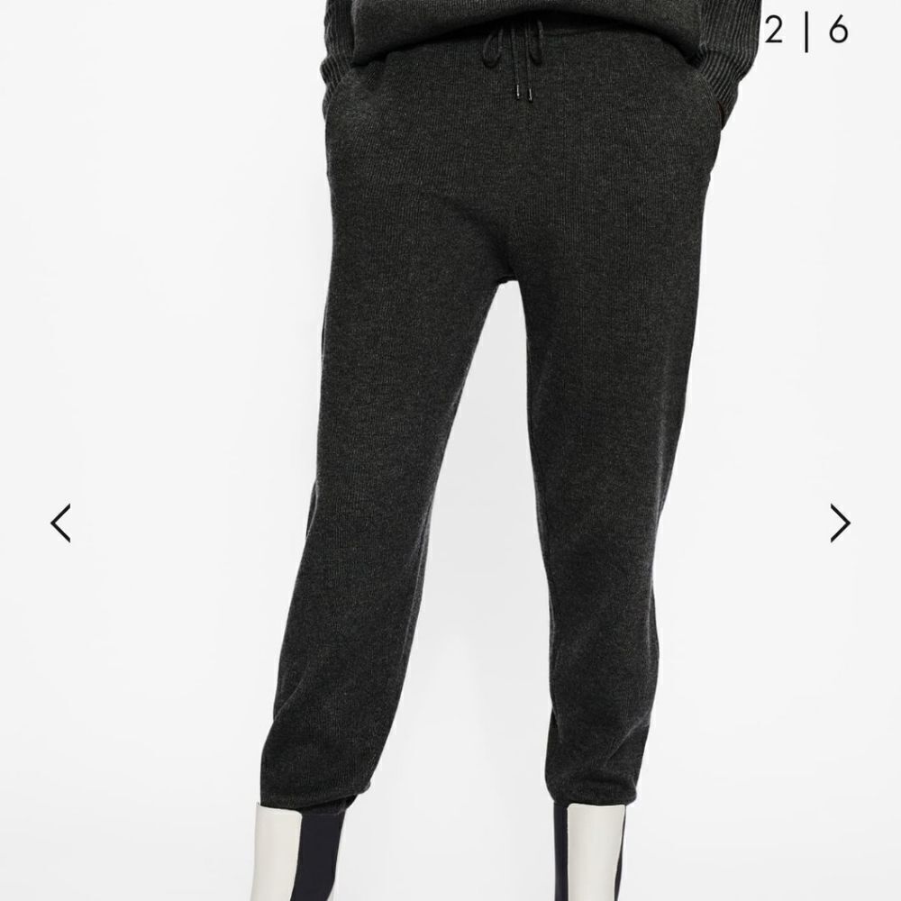 Ted Baker LUCIIYYCharcoal Ribbed Knit Joggers‎